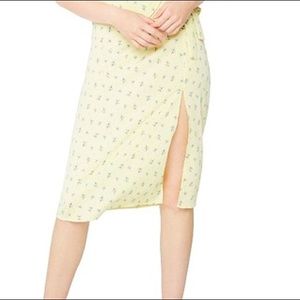 BCBGENERATION  Ditsy Floral Slit Front Skirt